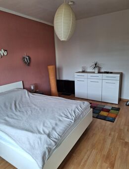 4 Zimmer Wohnung hat noch 1 Zimmer frei... - Bergkamen
