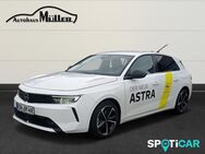 Opel Astra, 1.6 L Elegance Plug-in-Hybrid Turbo Plugin Hybrid 6E, Jahr 2022 - Gnarrenburg