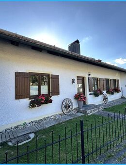 DIPL.-Immowirt MAIER !! Großzügiges Wohnhaus mit ELW u. Gewerbeteil - tolles Ambiente in TOP-LAGE !! - Bad Griesbach (Rottal)