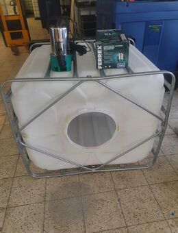 IBC-Container 1000l. 400mm Öffnung inklusive tauchpumpe - Ranstadt