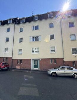 Frisch renovierte 3-Zi.-DG-Whg. mit Dielenboden und neuen Tageslichtbädern - Wuppertal