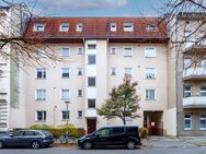 Berlin-Steglitz: Renditestarke Dachgeschosswohnung mit zwei Balkonen - Berlin