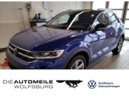 VW T-Roc, 1.5 TSI R-Line Stand Beats, Jahr 2023 - Wolfsburg