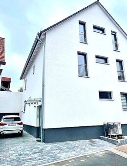 Hochwertig kernsaniertes Zweifamilienhaus in Kahl am Main - provisionsfrei, bezugsfertig wie Neubau - Kahl (Main)