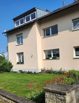 Lichtdurchflutete Dachgeschosswohnung in Hochemmingen - Bad Dürrheim