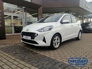 Hyundai i10, 1.0 Trend EU6d Musikstreaming, Jahr 2021 - Kassel