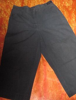 NEUw * Edel * stylisch * Blumen * Blüten * Flower- Power * Stickerei * Dreiviertel * 7/8 * Capri * Culotte * Hose "Brax" Gr. 40- 42/ M * schwarz * dunkel- grau * Gothic * - Riedlingen