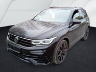 VW Tiguan, 2.0 TSI R-Line Lede, Jahr 2024 - Wackersdorf