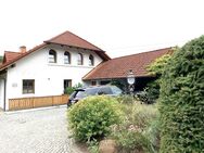 Architektenhaus mit Einliegerwohnung & Baugrundstück in Waldrandlage - Kellinghusen