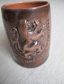 Bierkrug mit geprägten Motiv in 58256