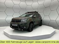 Dacia Duster, Extreme Blue dCi 115 Camouflage, Jahr 2022 - Neukirchen-Vluyn