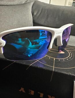 Oakley Sonnenbrille flak neu und OVP - Potsdam