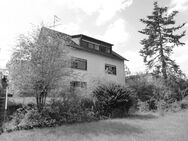 Idyllisch gelegenes Ein- bis Zweifamilienhaus mit Kamin, Balkon und Schlossblick! - Weimar (Lahn)