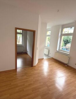 Tolle, kleine 2-Raum-Wohnung mit Balkon und EBK in Greiz (WE1) - Greiz