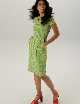 Aniston SELECTED Sommerkleid mit zwei Eingriffstaschen