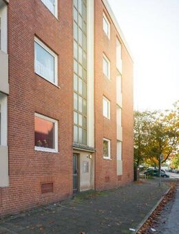 Vollmodernisiert! 1-Zimmer-Wohnung mit Balkon in Bremerhaven-Lehe - Bremerhaven
