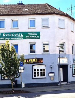 Wohn- und Geschäftshaus mit gewerblicher Fläche, Büro sowie Wohnungen im Zentrum von Püttlingen - Püttlingen