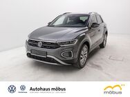 VW T-Roc, 2.0 l TDI Life, Jahr 2022 - Berlin