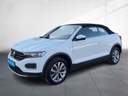 VW T-Roc Cabriolet, 1.0 TSI Style, Jahr 2020 - Dresden