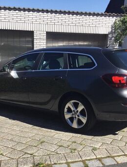 Astra Sports Tourer, Sport 2.0 CDTI ECOTEC, 118 kW/160 PS - Wuppertal