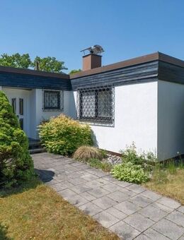 Gut geschnittener Bungalow mit sonnigem Südgarten in ruhiger Lage - Haar
