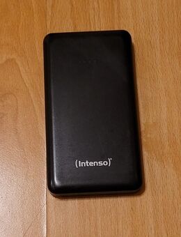 Intenso Powerbank S10000 mit Besonderheit integriertes Ladekabel - Uchte