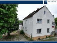 Wohnraum satt! Einfamilienhaus, Dachgeschosswohnung, angeschlossener Gasthof mit Pension - Kinding