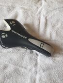 Fahrradsattel für Triathlon, Rennrad, Sportliches Fahren in Ausführung Schwarz in 65207