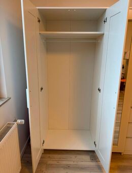 Ikeaschrank zu verschenken - Bochum Zentrum