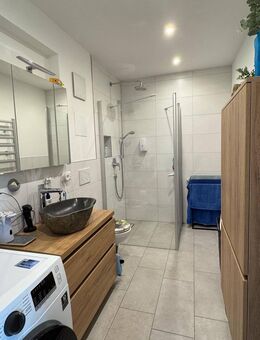 Klasse Wohnung in tollem Neubau mit TG! - Untermeitingen