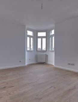 GoHo: Stilvolle 4-ZW mit 110 m², Erstbezug nach Sanierung, 1.OG ohne Aufzug - Nürnberg