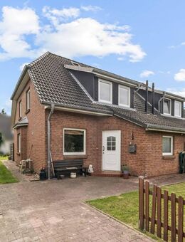 Gemütliche Doppelhaushälfte in Cuxhaven mit Garten und zusätzlichem Raum im Dachgeschoss - Cuxhaven