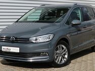 VW Touran, Highline IQ Light AHZW u v, Jahr 2024 - Delitzsch