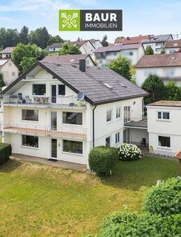 360°|Attraktives Dreifamilienhaus mit Garagen in Toplage und Weitblick in Sigmaringen - Sigmaringen