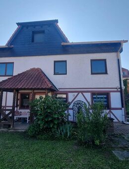 Gemütliches Einfamilienhaus in schöner Lage mit 3 sanierten Bädern - Nidderau