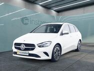 Mercedes B 180, Progressive Line, Jahr 2023 - München