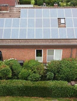 EFH m. ELGW, PV-Anlage u. Nebengebäuden in Kanallage im Seemannsort Barßel - Barßel