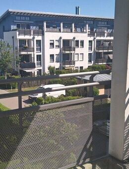 Attraktive 2-Zimmer Wohnung mit Balkon ....... ruhige Lage - Taufkirchen (Landkreis München)