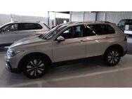 VW Tiguan, 1.5 TSI Move IQ, Jahr 2023 - Hannover