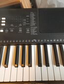 Keyboard Yamaha PSR-E373 in 33619