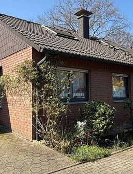 Leben - Wohnen - Arbeiten! Geräumiges Einfamilienhaus in ruhiger Lage von Marl-Drewer - Marl (Nordrhein-Westfalen)