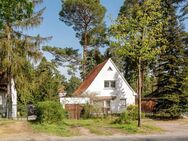 **Sanierungsperle mit Charme auf großartigem Grundstück** - Rangsdorf