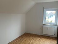 Dachgeschosswohnung in bester Lage Dillingens zu vermieten! - Dillingen (Donau)