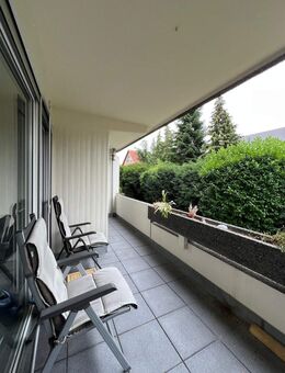 ZU VERKAUFEN: Schöne 3 Zimmer-Wohnung ( ca. 88 m²) in Hamm-Heessen mit Balkon, Keller und Einbauküche - Hamm