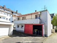 Sanierungsobjekt mit Potential: Freistehendes Einfamilienhaus mit Lagerflächen in zentraler Lage - Schleiden
