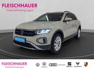 VW T-Roc, 1.5 TSI Life 17 VC, Jahr 2023 - Bonn