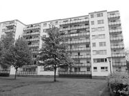 Wohnen mit Skylineblick: Gemütliche Wohnung mit Balkon und Einzelgarage! - Maintal