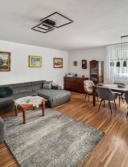 Bezugsfreie 3- Zimmer- Eigentumswohnung mit Balkon & Stellplatz in Untereichenbach bei Ansbach - Ansbach