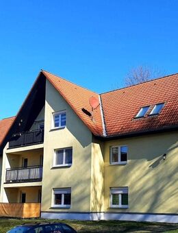 Attraktive Dachgeschosswohnung | mit 4 Zimmern | Balkon - Giersleben