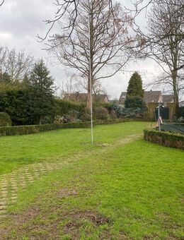 Attraktives Ausbauobjekt mit Nebengebäuden, Baureserve und Gewerbemöglichkeit - Merzenich